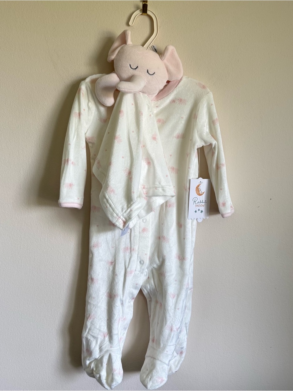 NWT Rabbit Moon Long Sleeve Footsie One Piece Elephant Set Baby Girl 6-9 Months